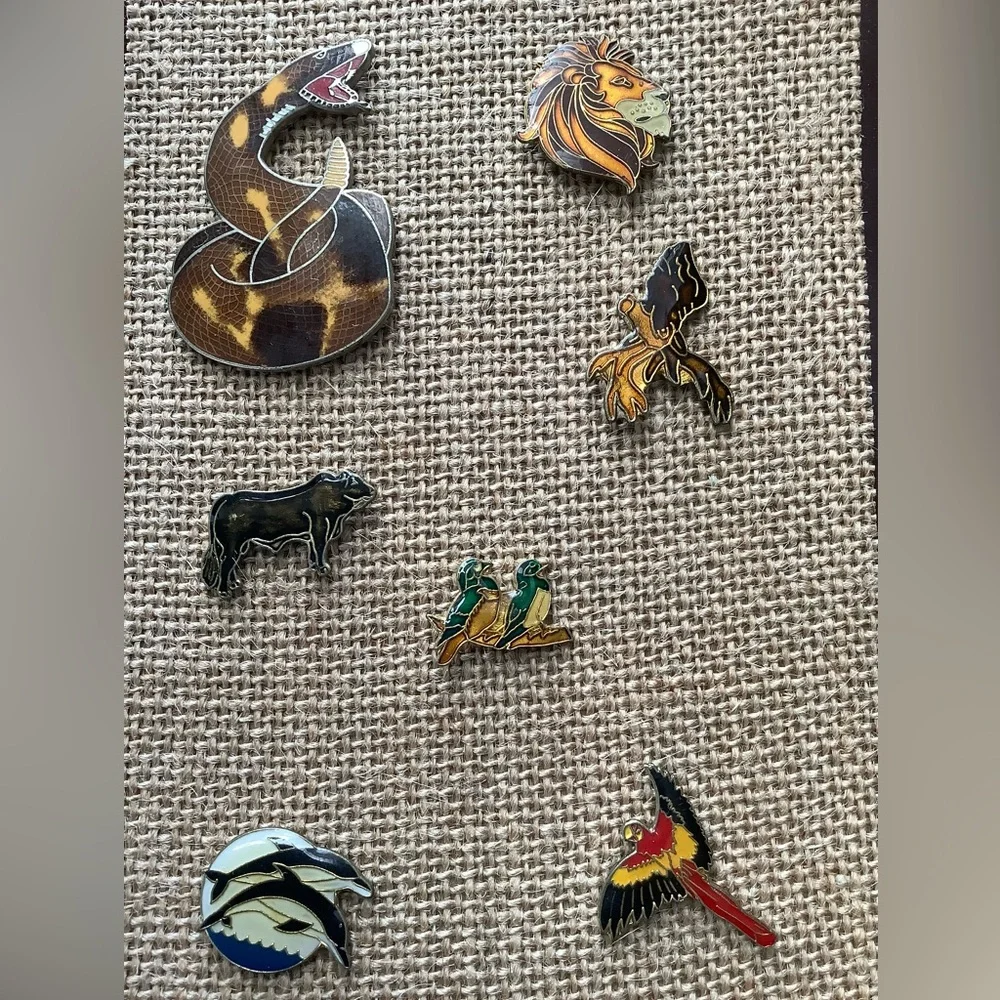 Vintage Animal Hat/Cap/Jacket Collectible Pins
